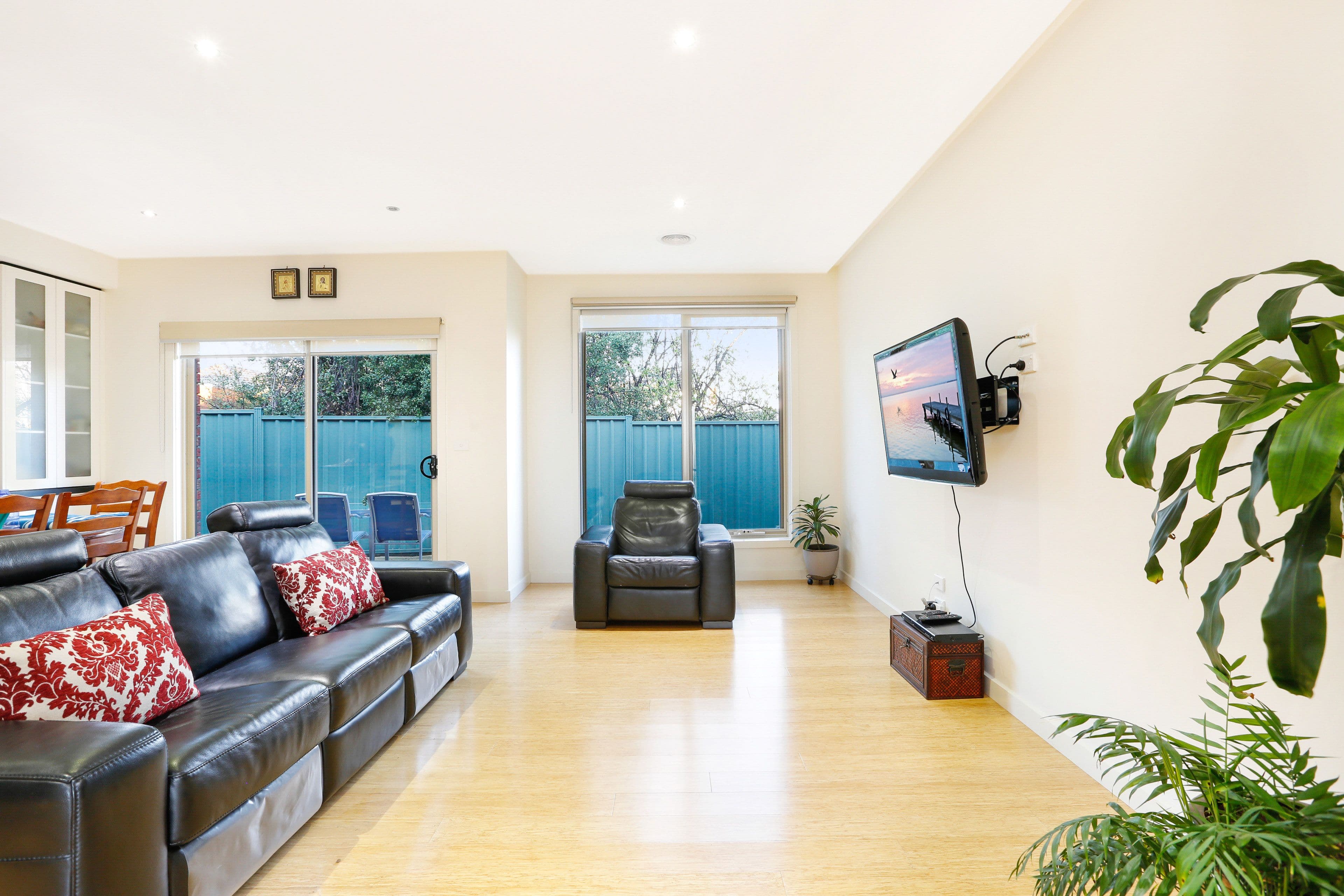 10 Shepherd Street, Glenroy VIC 3046, Glenroy - Thumbnail 3