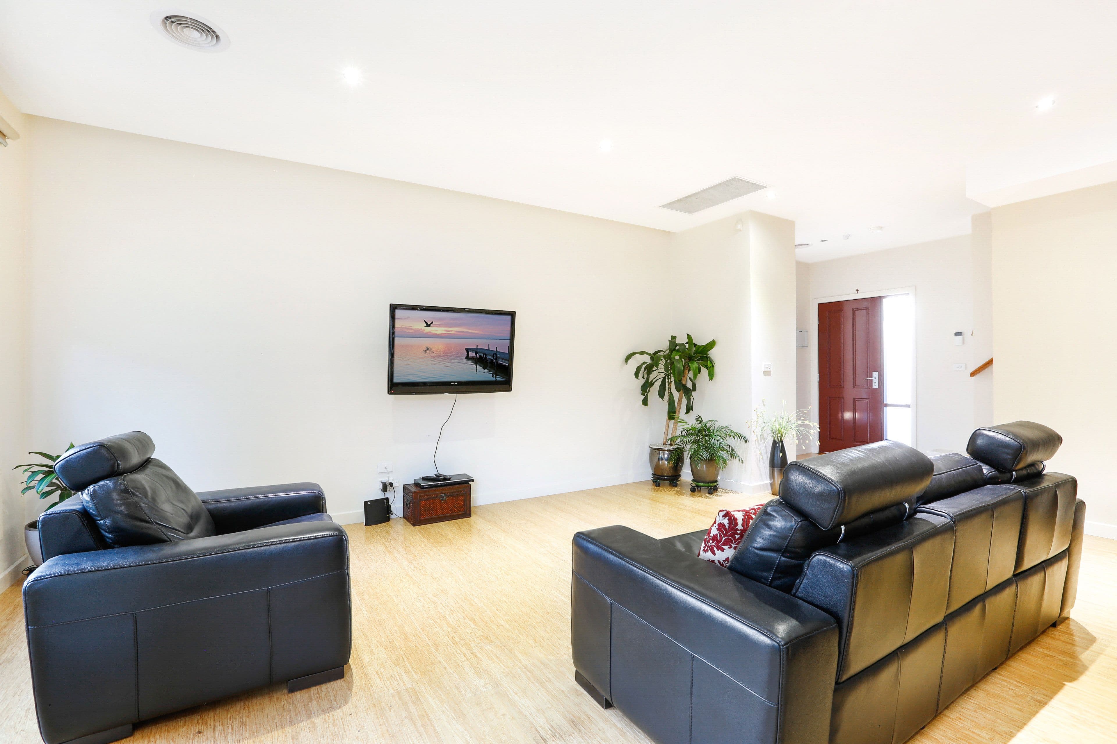 10 Shepherd Street, Glenroy VIC 3046, Glenroy - Thumbnail 4