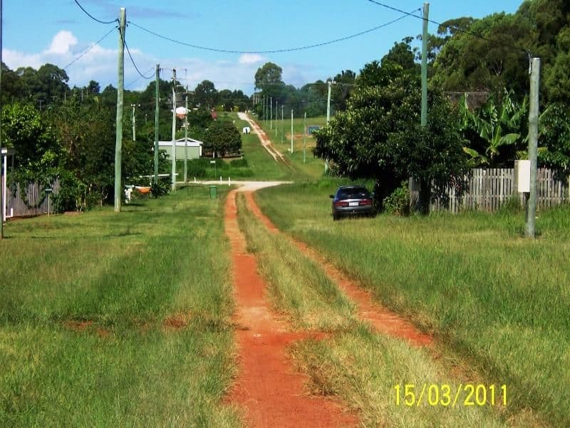 65 Laurel Street, RUSSELL ISLAND QLD 4184, Russell Island - Thumbnail 2