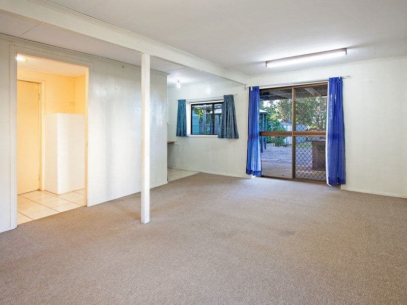 8 Wairoa Drive, Strathpine QLD 4500, Strathpine - Thumbnail 5