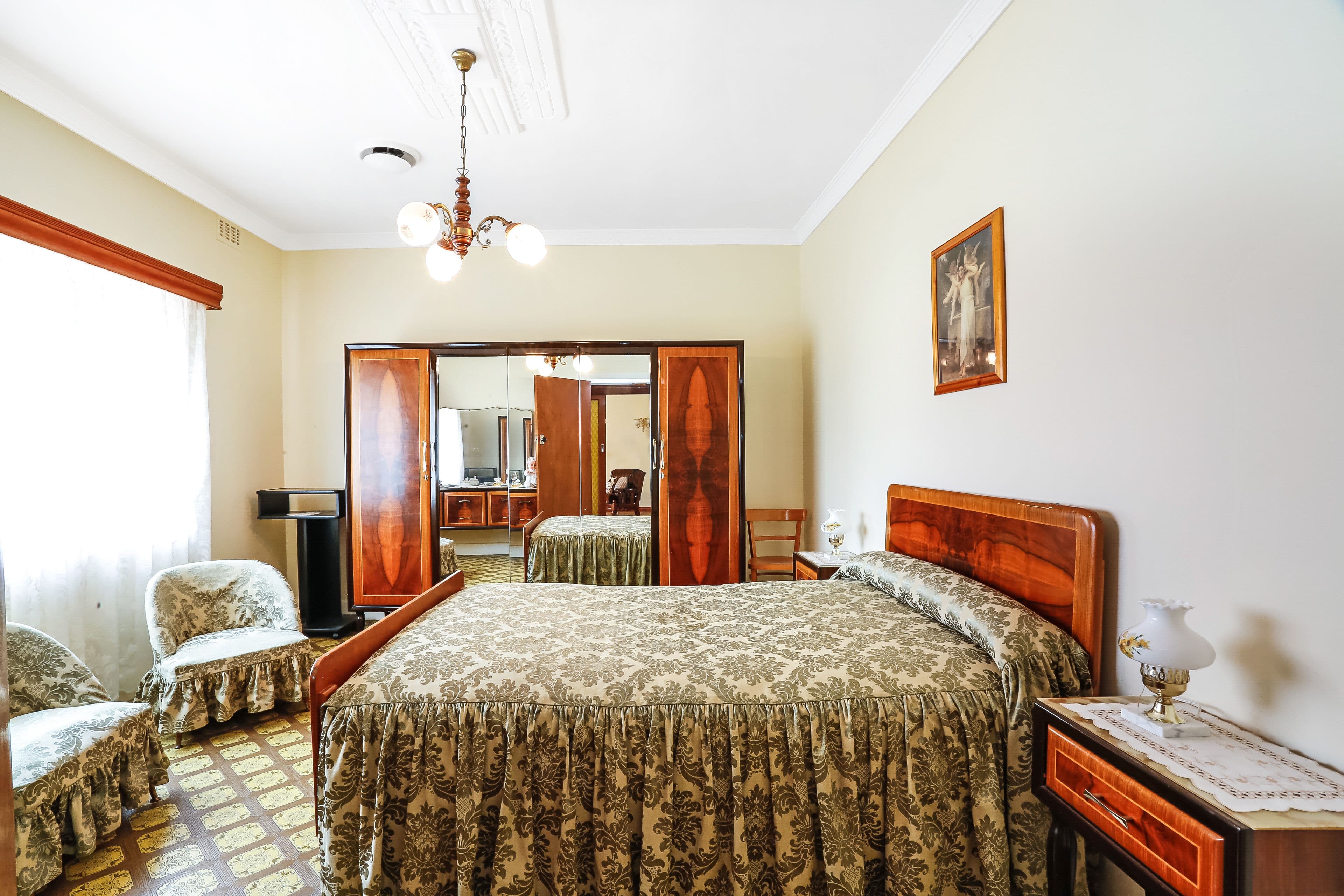 19 First Avenue, Strathmore VIC 3041, Strathmore - Thumbnail 7