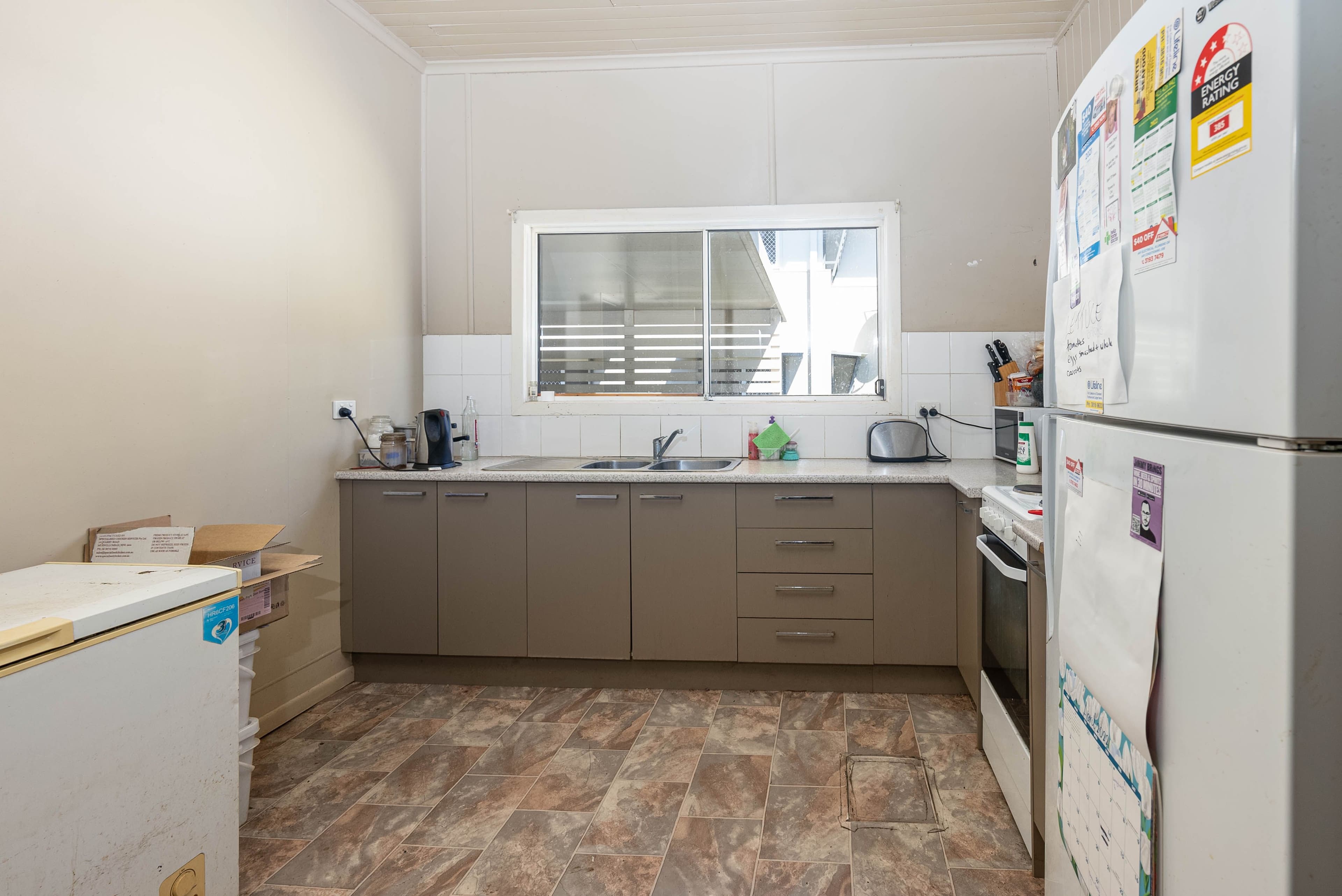 27 Marian Street, Booval QLD 4304, Booval - Thumbnail 5