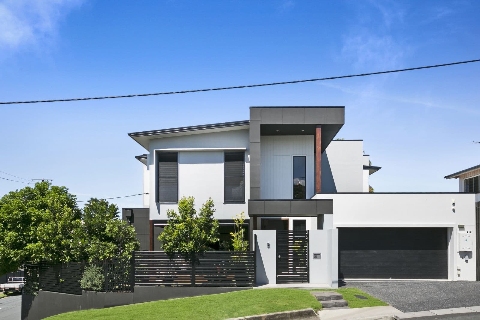 25 Waratah Avenue, Biggera Waters QLD 4216, Biggera Waters - Image 1