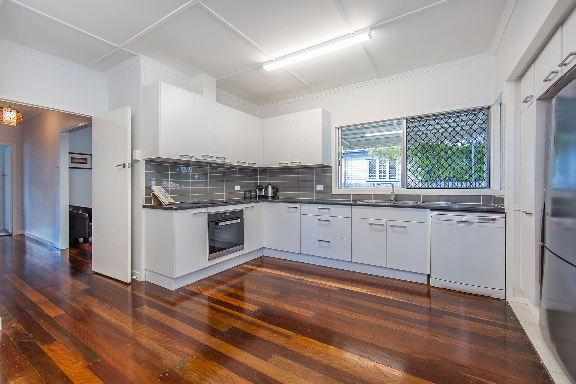 86 Pechey Street, Chermside QLD 4032, Chermside - Thumbnail 7