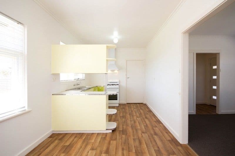 13 Dillon Avenue, FLINDERS PARK SA 5025, Flinders Park - Thumbnail 7