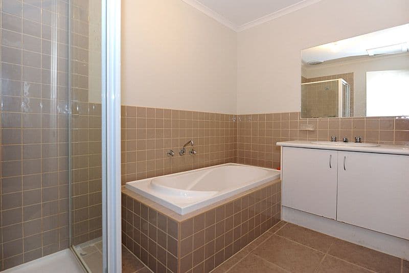 277 Scoresby Road, BORONIA VIC 3155, Boronia - Thumbnail 4
