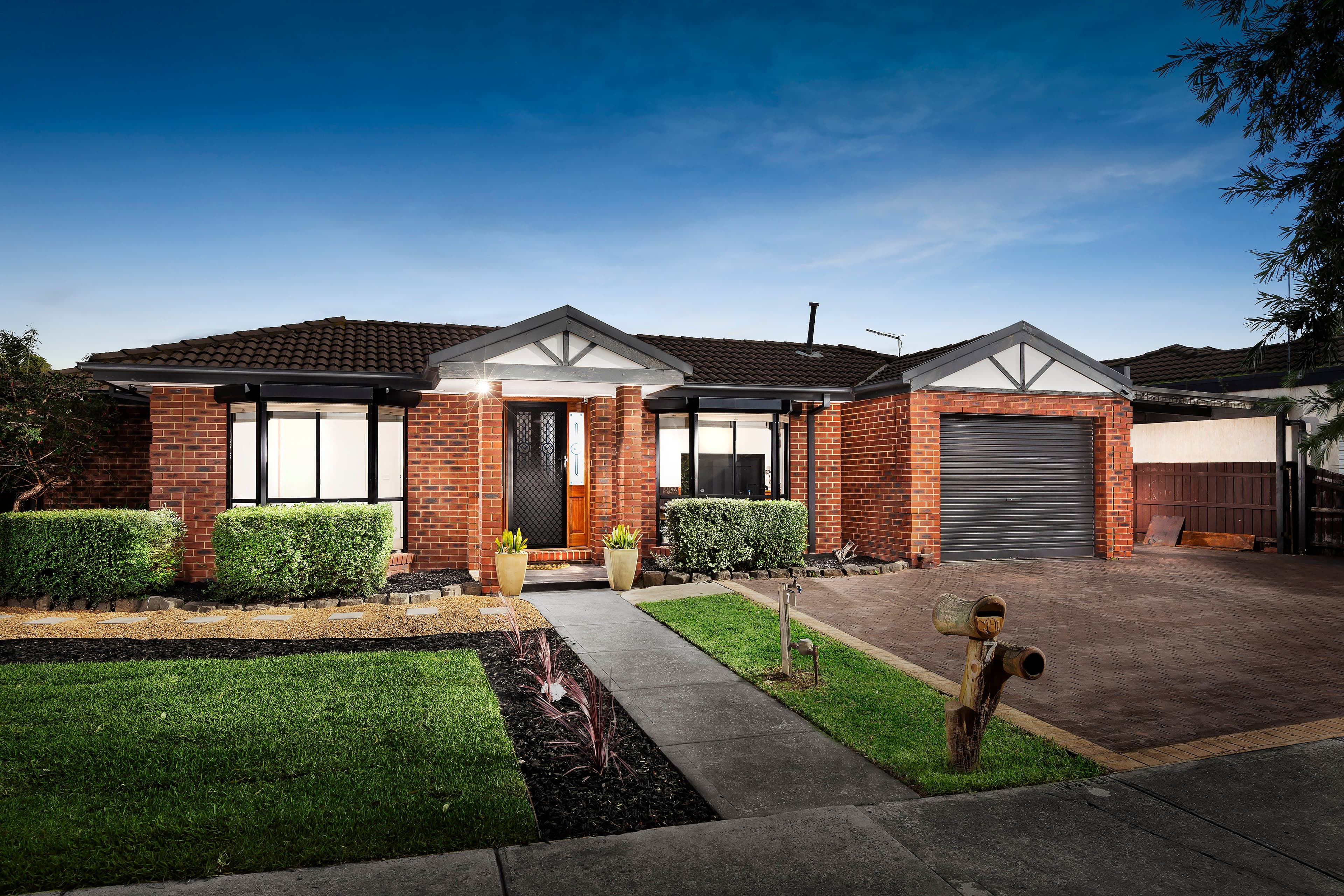 7 Carroll Crescent, Mill Park VIC 3082, Mill Park - Image 1