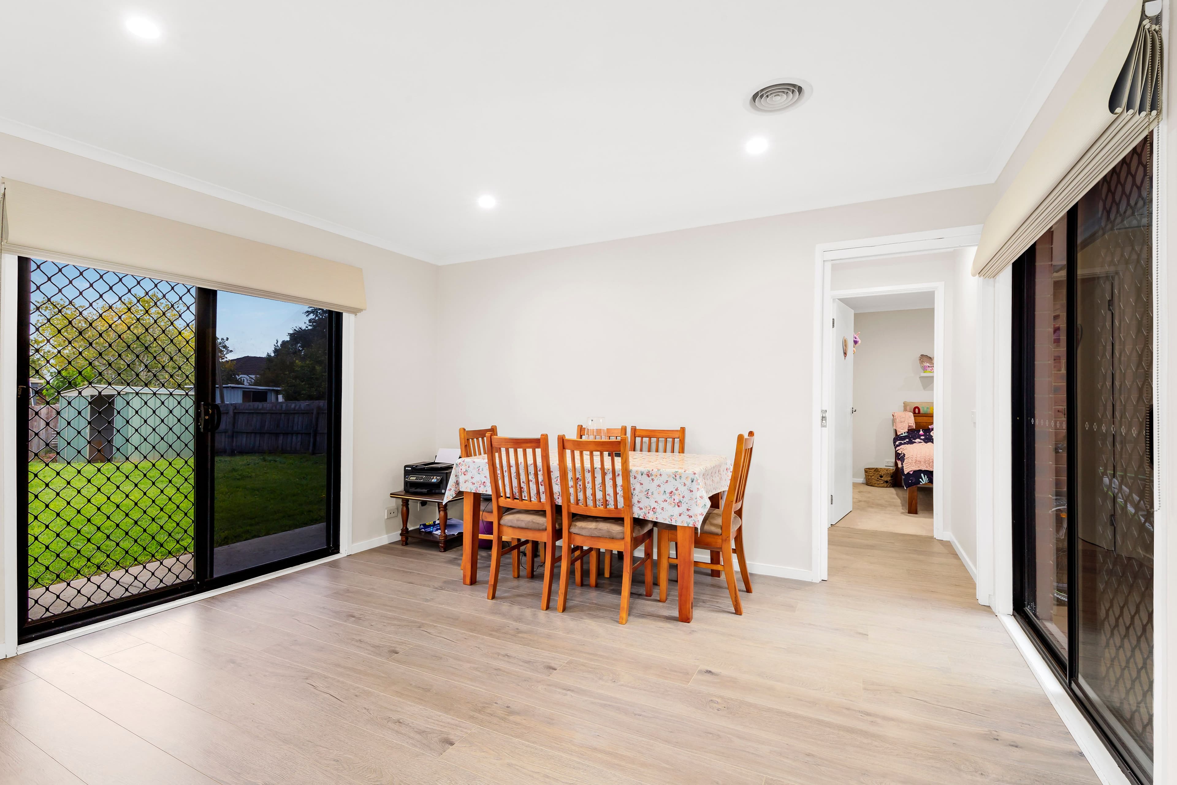 7 Carroll Crescent, Mill Park VIC 3082, Mill Park - Thumbnail 3