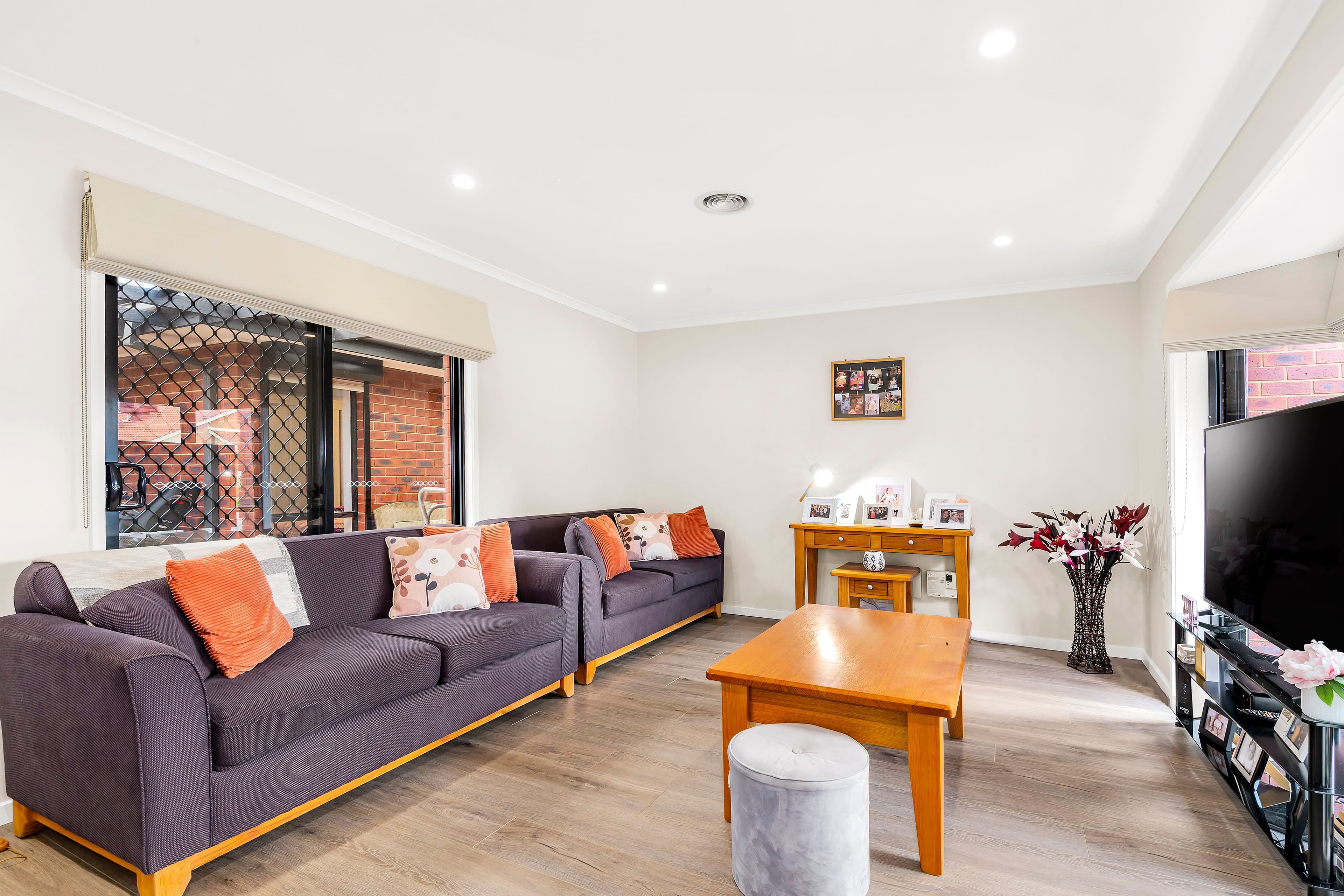 7 Carroll Crescent, Mill Park VIC 3082, Mill Park - Thumbnail 4