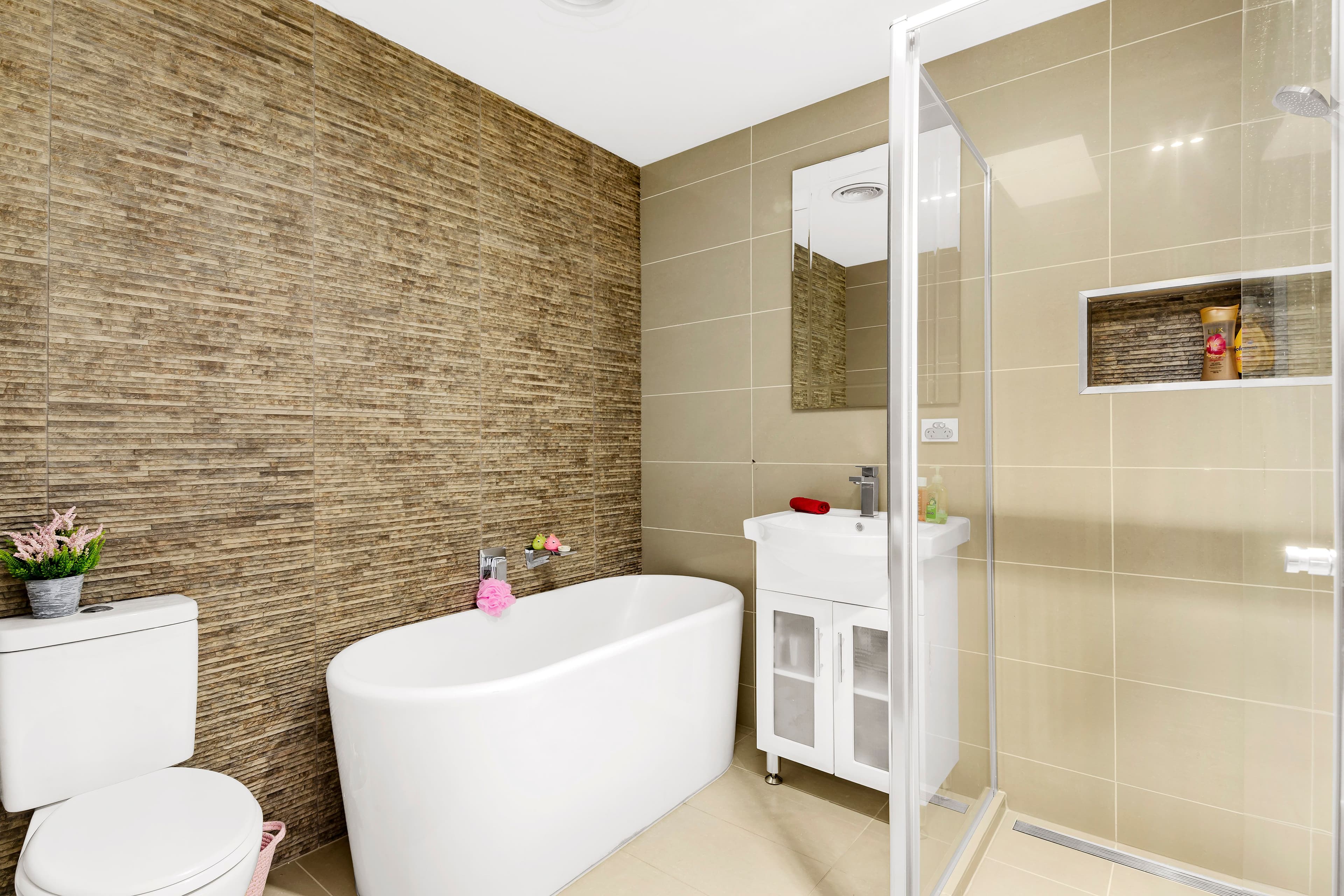 7 Carroll Crescent, Mill Park VIC 3082, Mill Park - Thumbnail 7