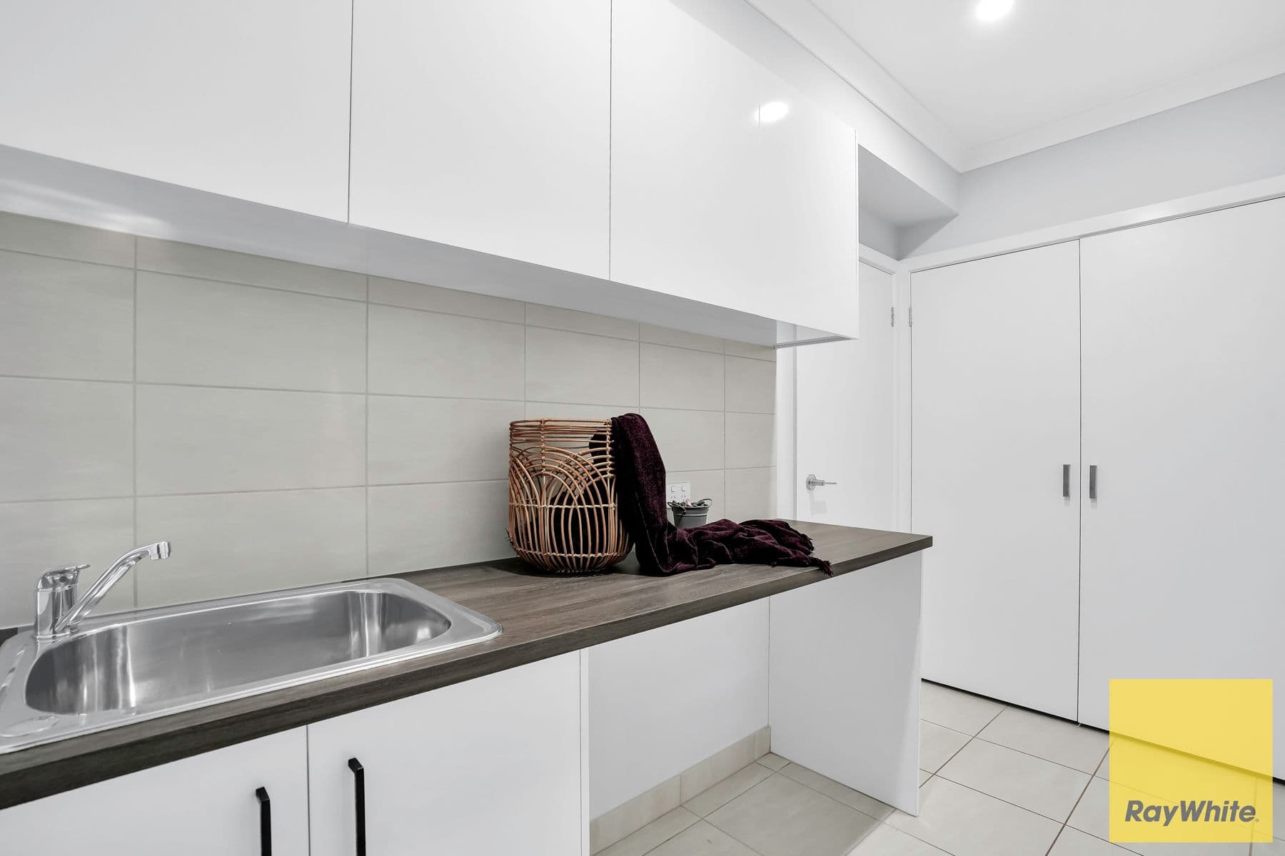 2 Primrose Avenue, Rockbank VIC 3335, Rockbank - Thumbnail 8