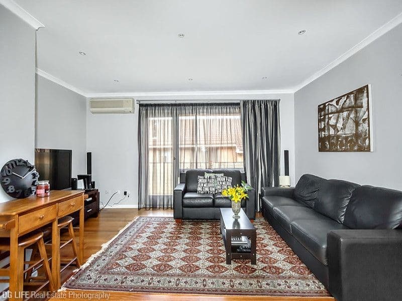 7/7 Abbotsford Parade, Abbotsford - Image 1