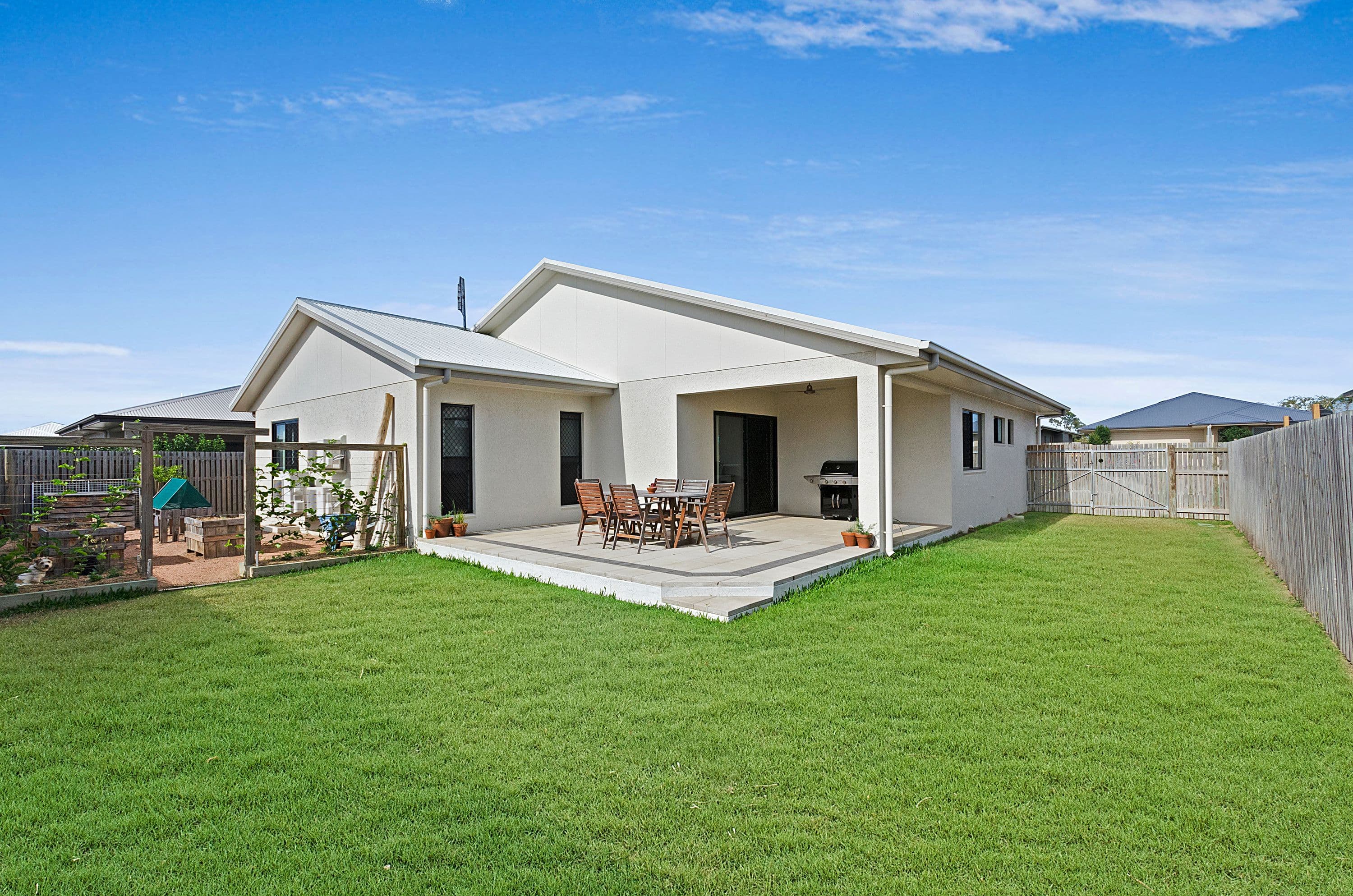 27 Dahlia Street, Burdell QLD 4818, Burdell - Thumbnail 7