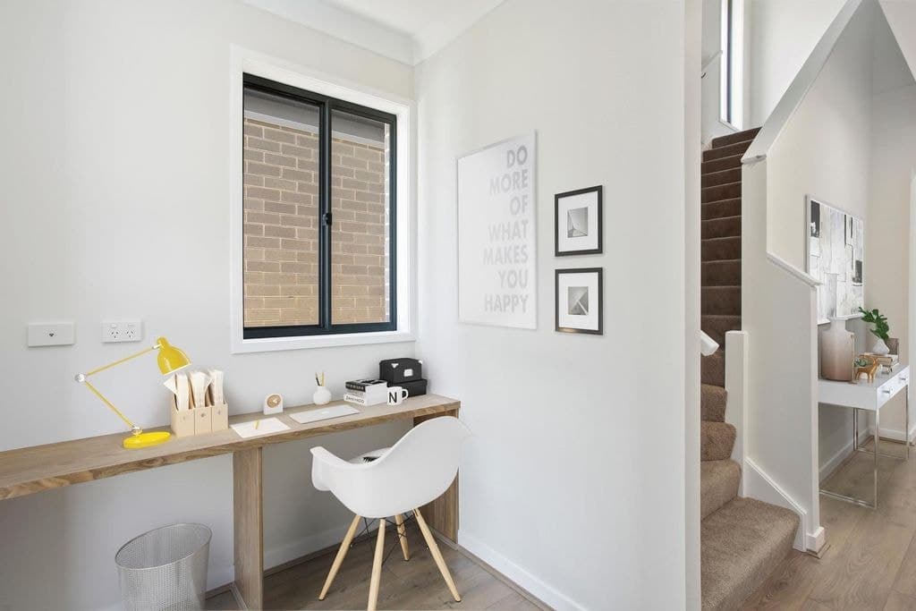 33 Vanderfield Crescent, Oran Park - Thumbnail 2