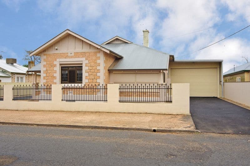 20 Milne Terrace, MOONTA SA 5558, Moonta - Thumbnail 8