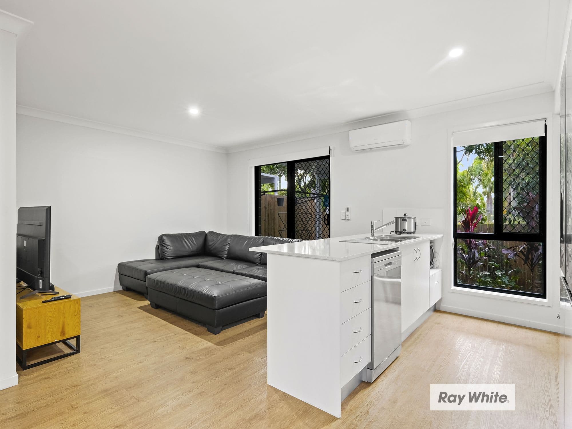 8 Kokuso Place, Doolandella QLD 4077, Doolandella - Thumbnail 5
