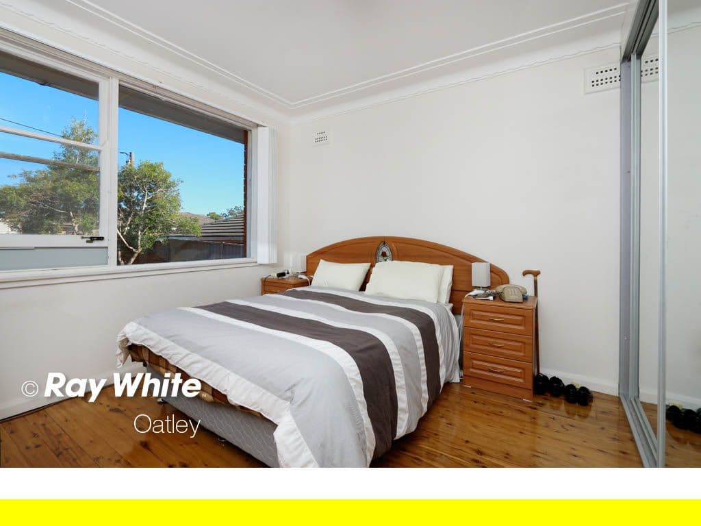 15 Waldo Crescent, PEAKHURST NSW 2210, Peakhurst - Thumbnail 5