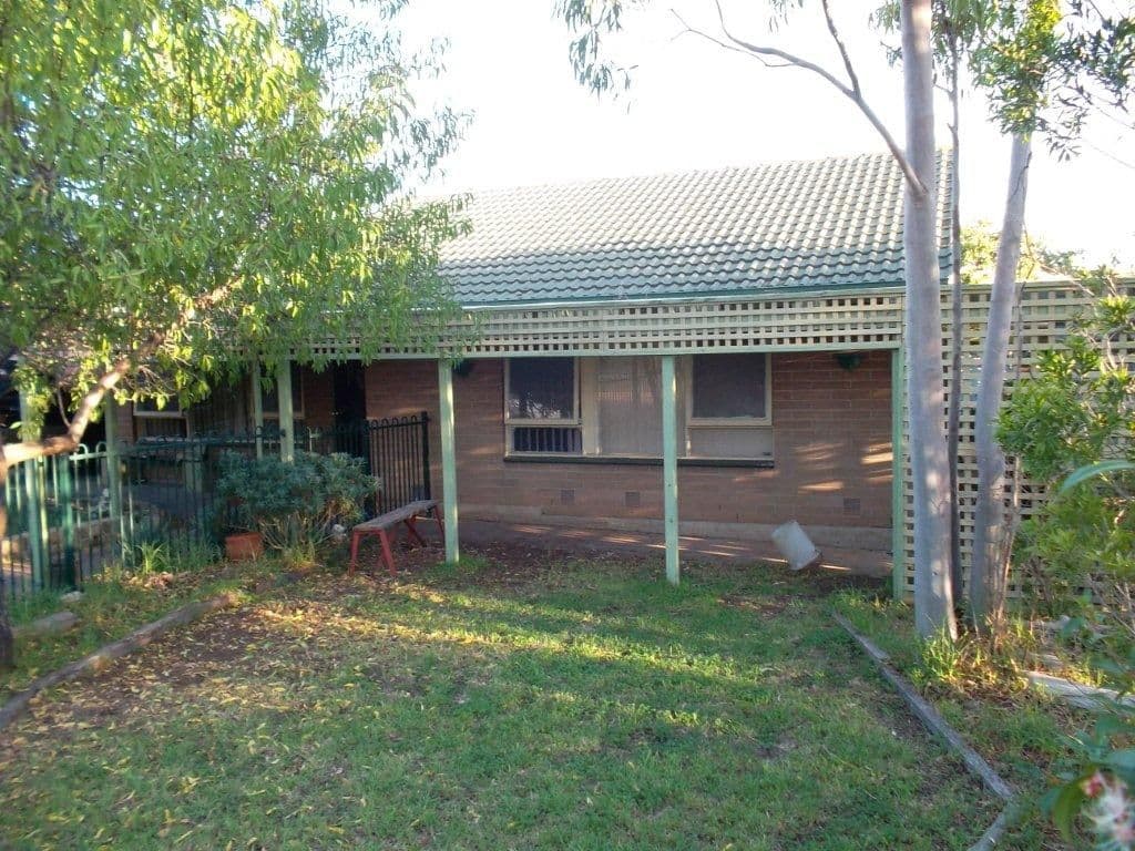 66 Elizabeth Road, CHRISTIE DOWNS SA 5164, Christie Downs - Image 1
