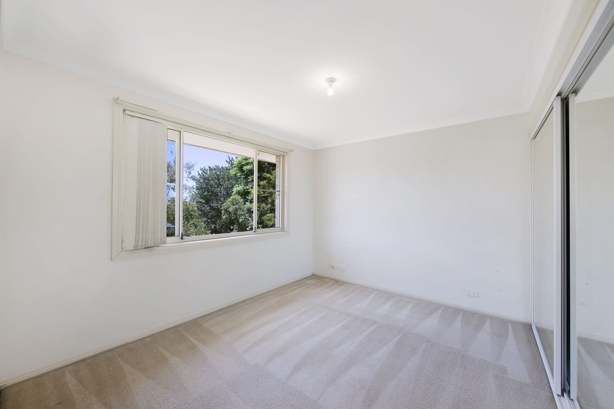 8 Madison Place, Berkeley Vale NSW 2261, Berkeley Vale - Thumbnail 5