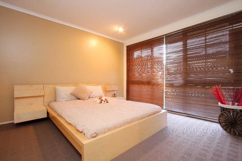 23 Jacaranda Drive, MILL PARK VIC 3082, Mill Park - Thumbnail 7