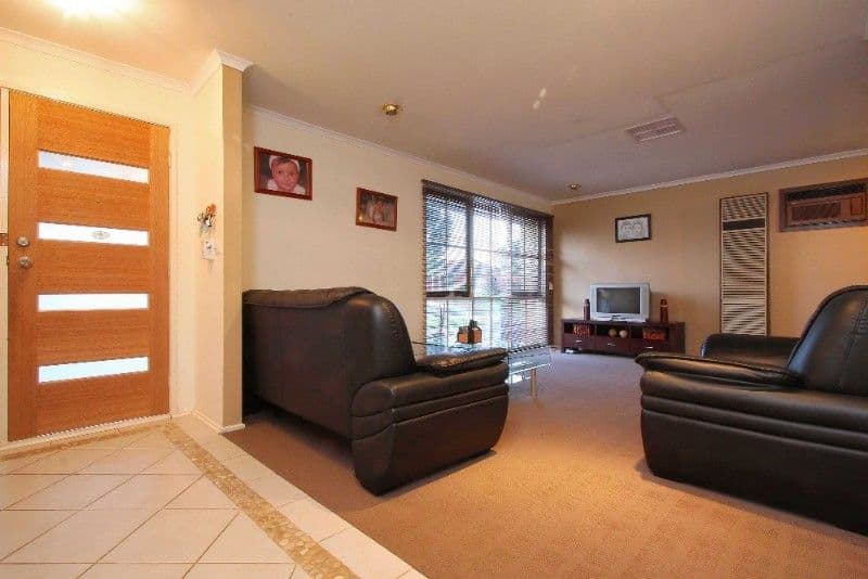 23 Jacaranda Drive, MILL PARK VIC 3082, Mill Park - Thumbnail 8