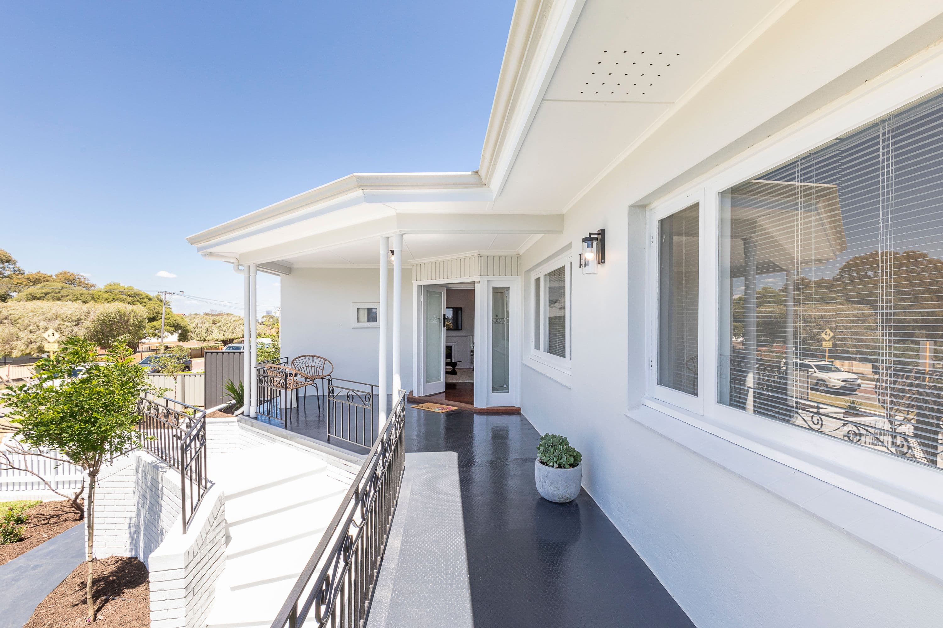 157 Shakespeare Street, Mount Hawthorn WA 6016, Mount Hawthorn - Thumbnail 2