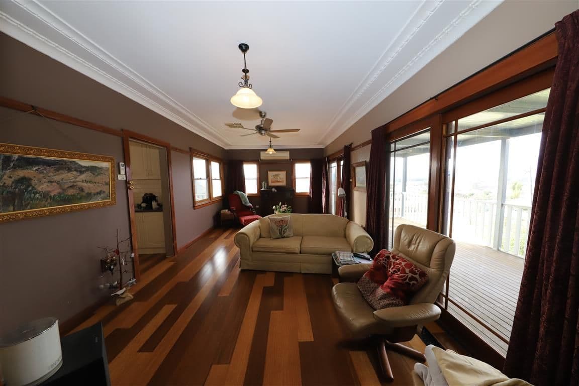 61 Carey Street, Tumut NSW 2720, Tumut - Thumbnail 3