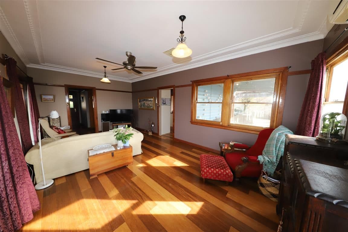 61 Carey Street, Tumut NSW 2720, Tumut - Thumbnail 4