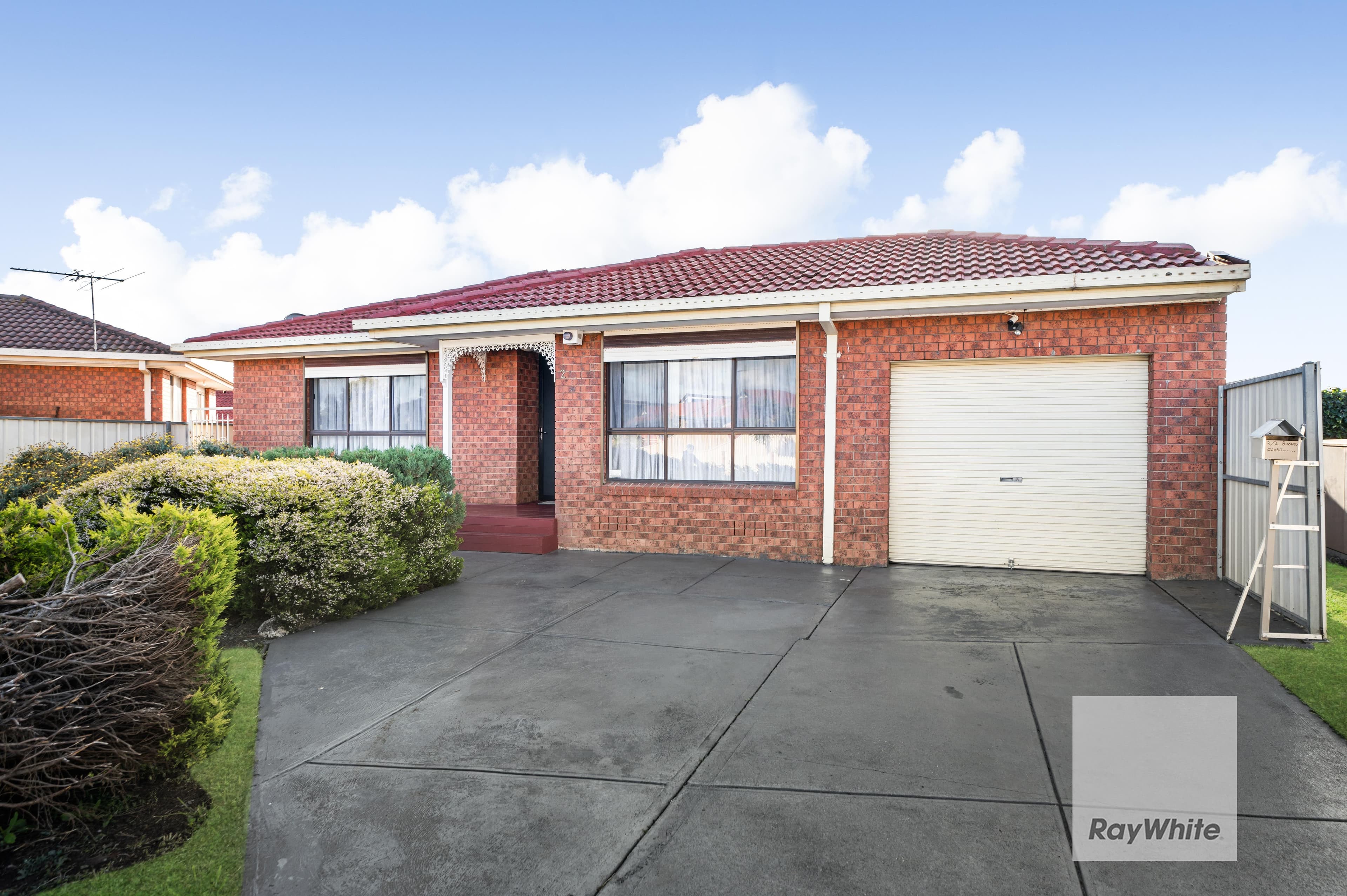 2 Bronco Court, Meadow Heights VIC 3048, Meadow Heights - Thumbnail 2