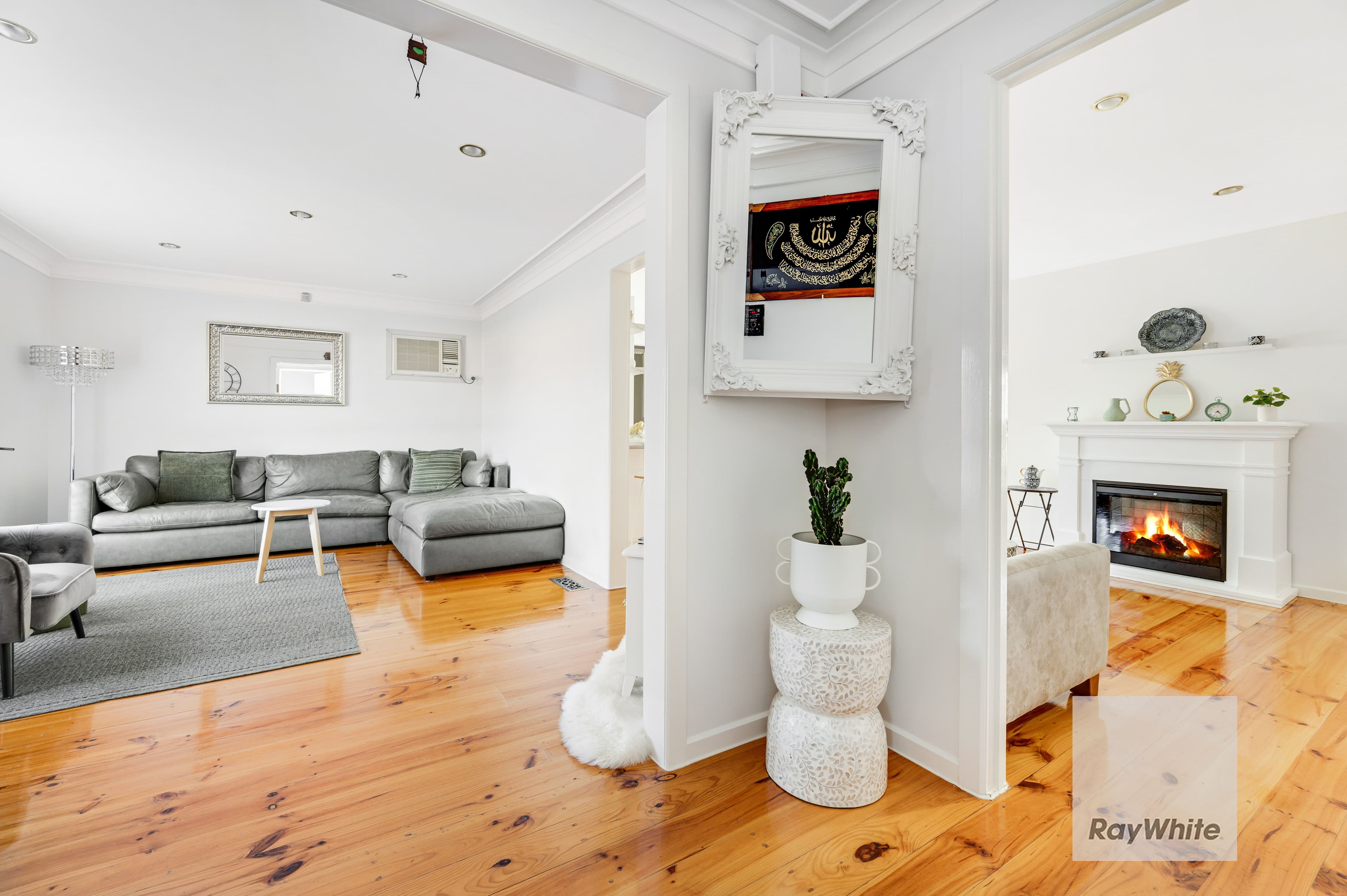 2 Bronco Court, Meadow Heights VIC 3048, Meadow Heights - Thumbnail 3
