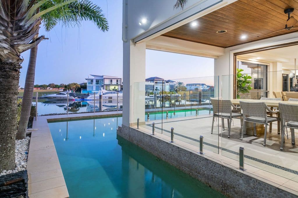 2052 The Circle, Sanctuary Cove QLD 4212, Sanctuary Cove - Thumbnail 3
