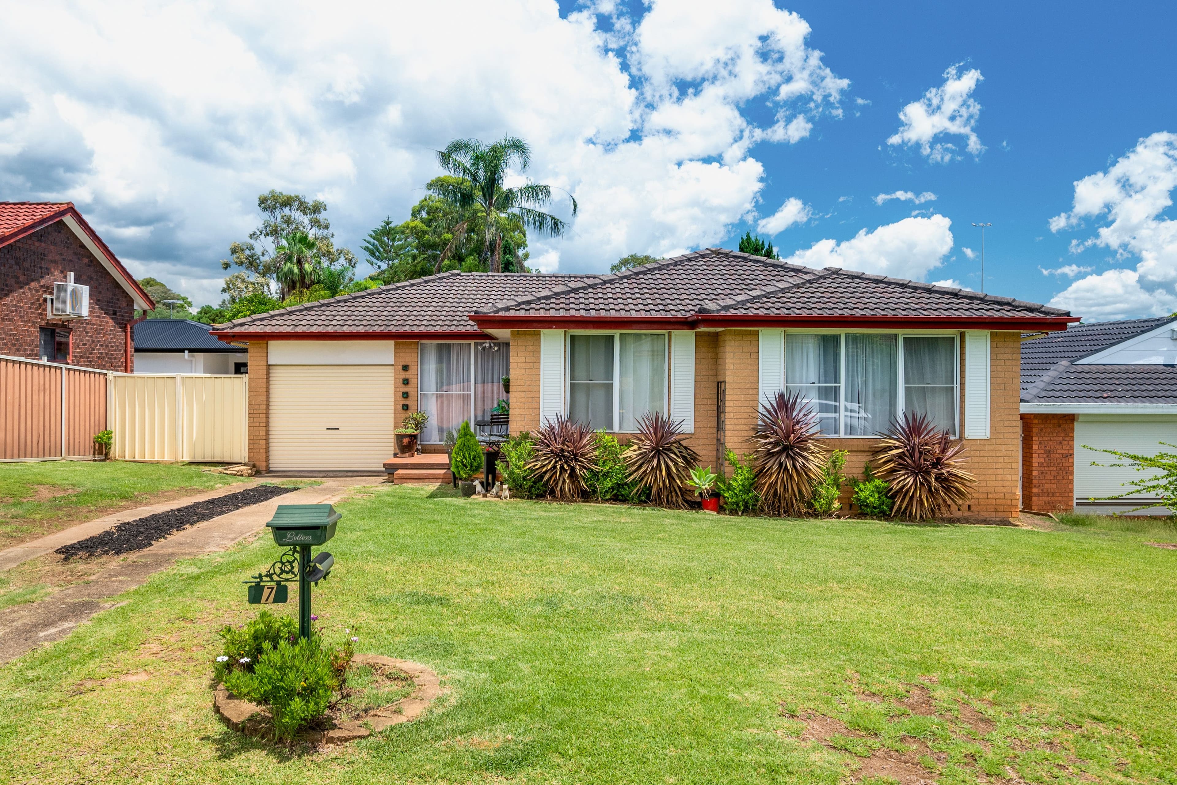 7 Kitava Place, Glenfield NSW 2167, Glenfield - Image 1