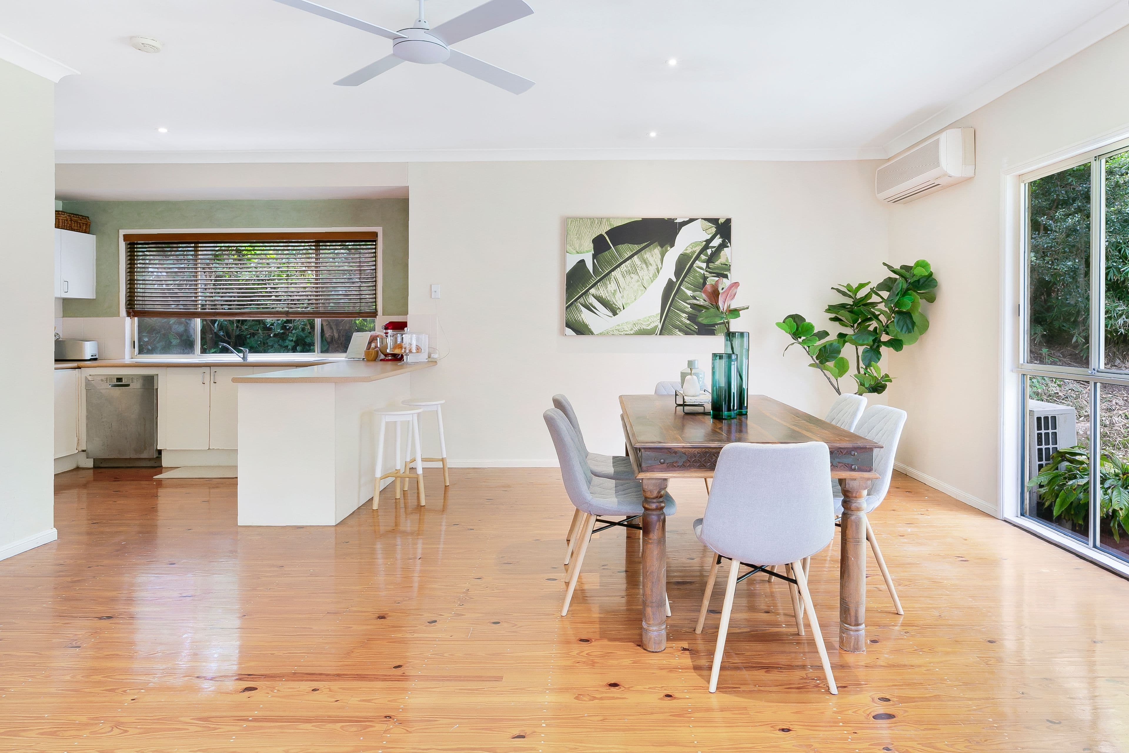 52 Pepperwood Road, Bonogin QLD 4213, Bonogin - Thumbnail 3