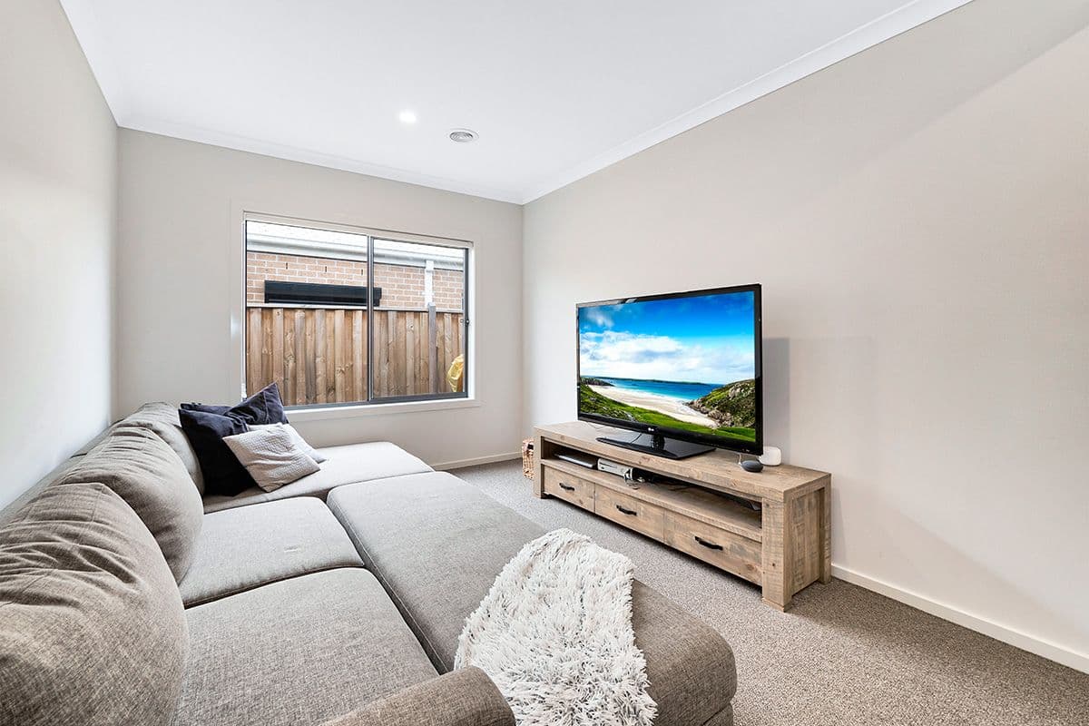 56 Hartleigh Street, Clyde VIC 3978, Clyde - Thumbnail 4