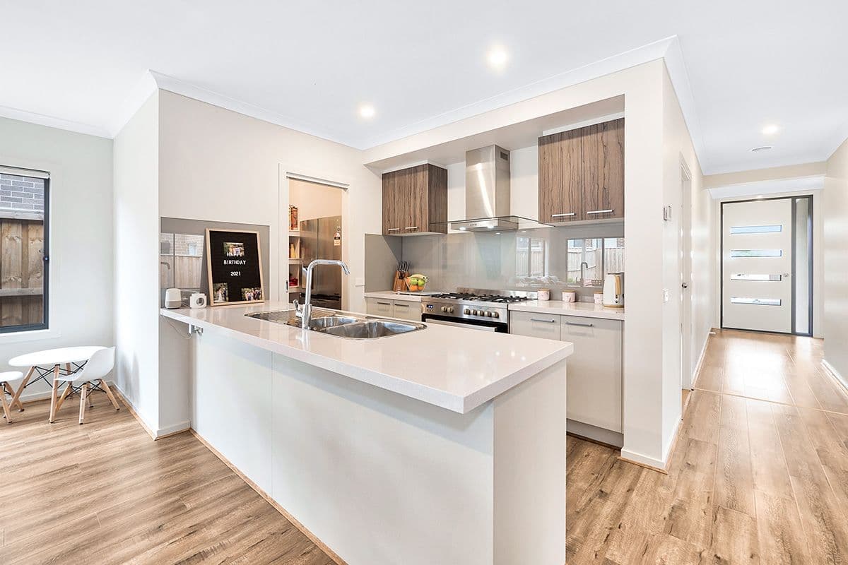 56 Hartleigh Street, Clyde VIC 3978, Clyde - Thumbnail 8