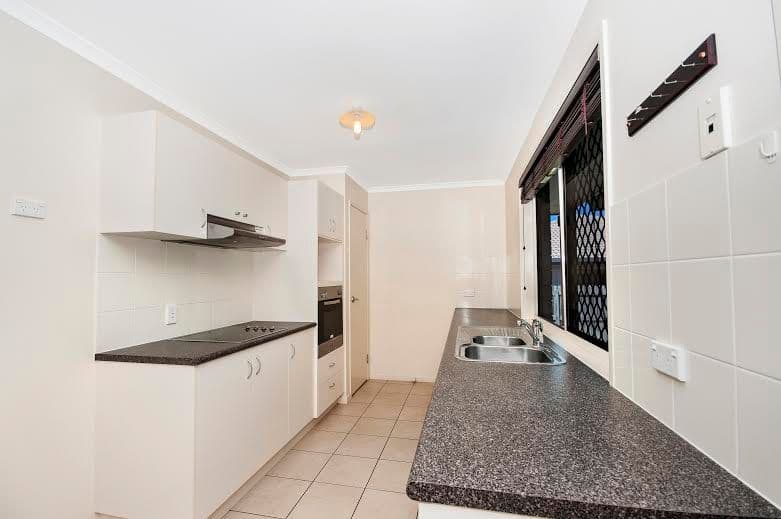81 Busuttin Drive, RURAL VIEW QLD 4740, Rural View - Thumbnail 3