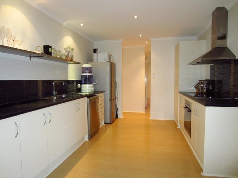 59 Glen Ross Road, SINNAMON PARK QLD 4073, Sinnamon Park - Thumbnail 4