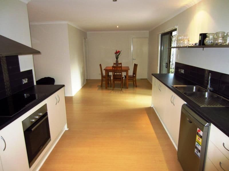 59 Glen Ross Road, SINNAMON PARK QLD 4073, Sinnamon Park - Thumbnail 5