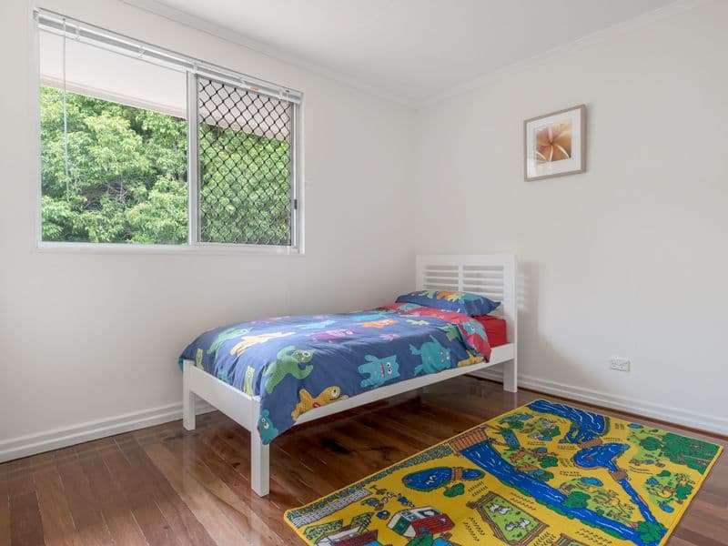 3 Olroy Street, HOLLAND PARK QLD 4121, Holland Park - Thumbnail 8