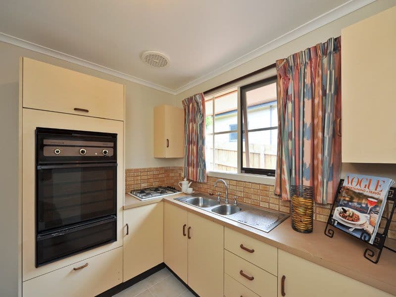 3 Peace Street, BOX HILL SOUTH VIC 3128, Box Hill South - Thumbnail 3