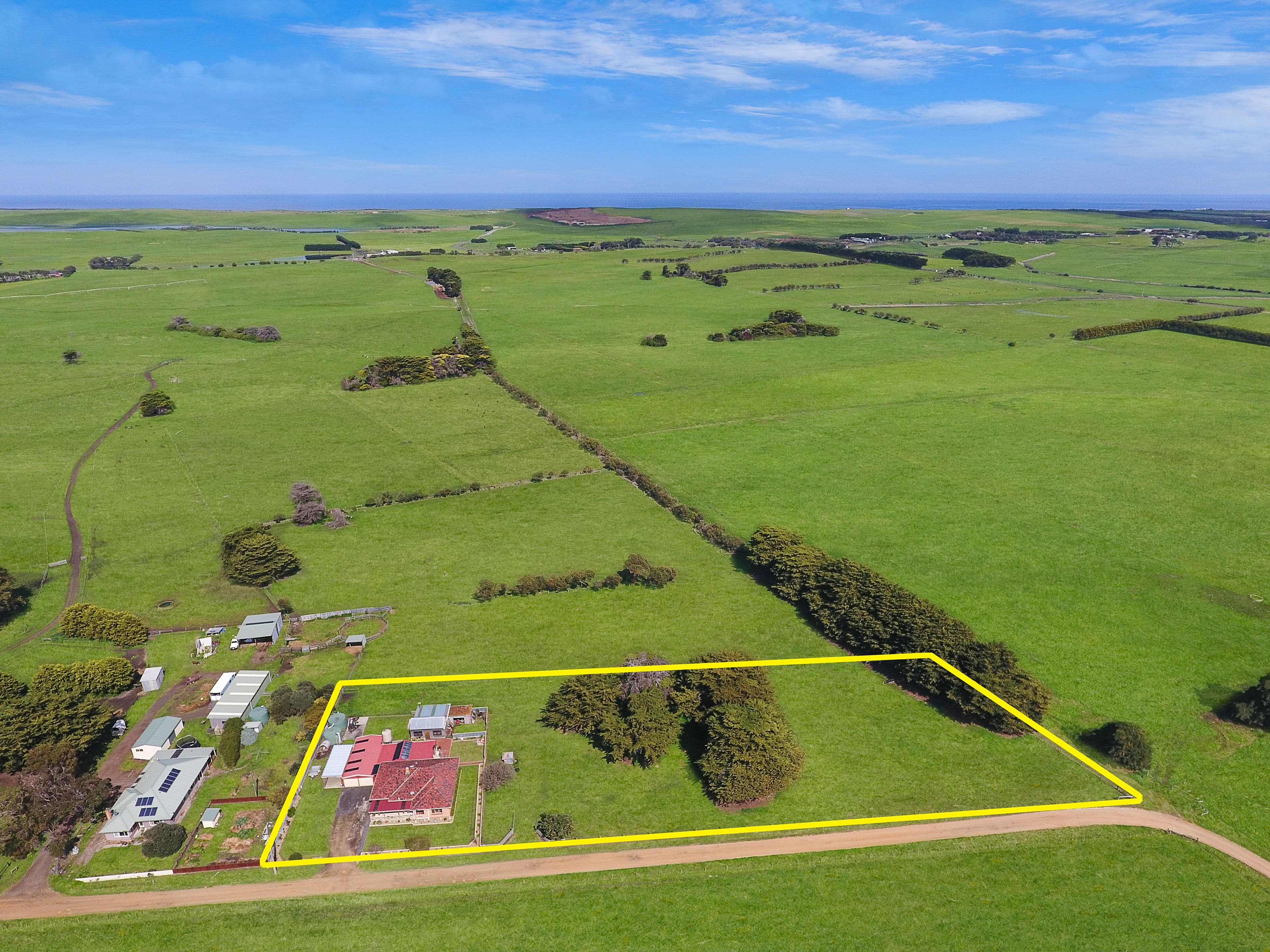 14 Ritchies Road, Allansford VIC 3277, Allansford - Thumbnail 2