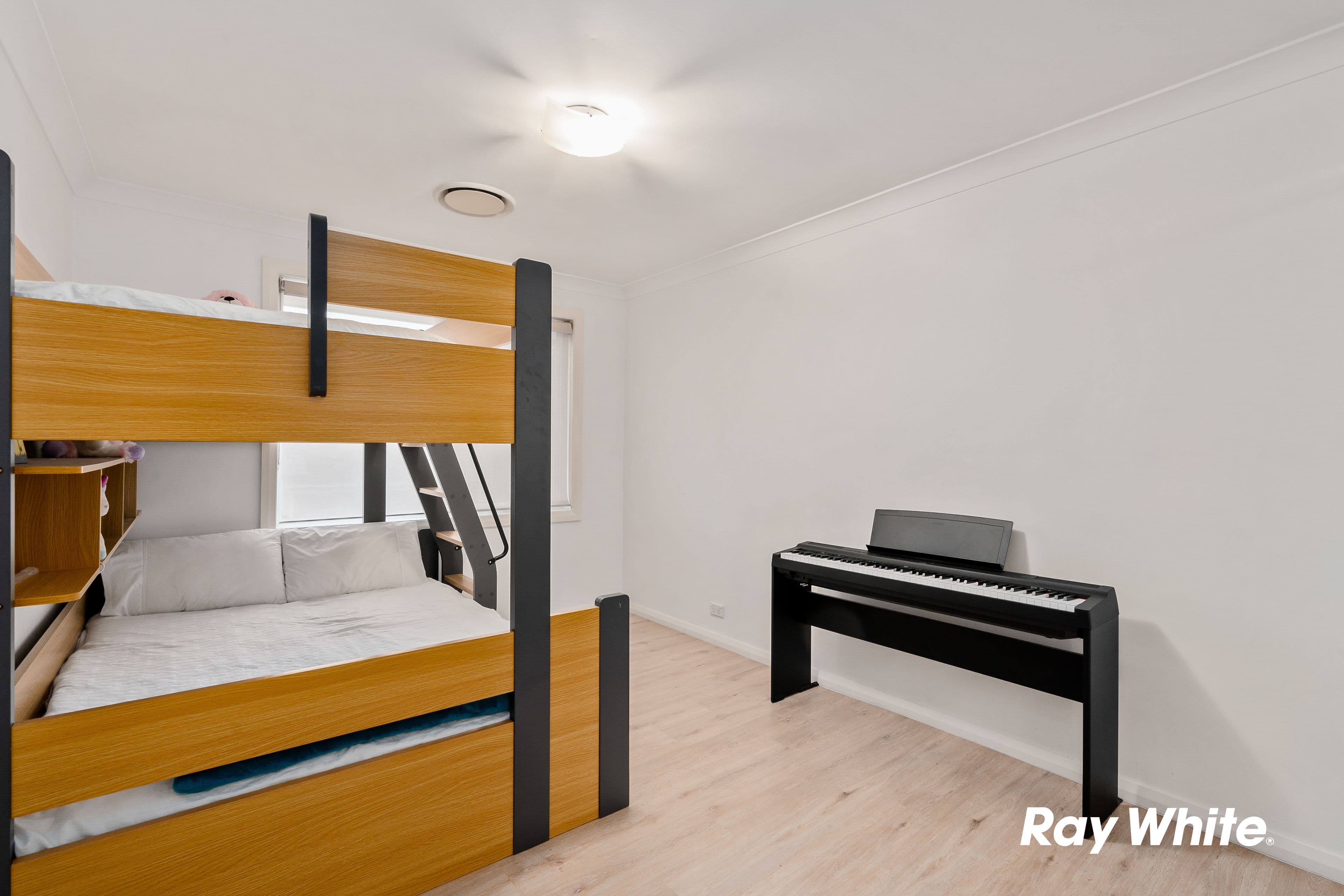 8 Rushden Way, Stanhope Gardens NSW 2768, Stanhope Gardens - Thumbnail 6