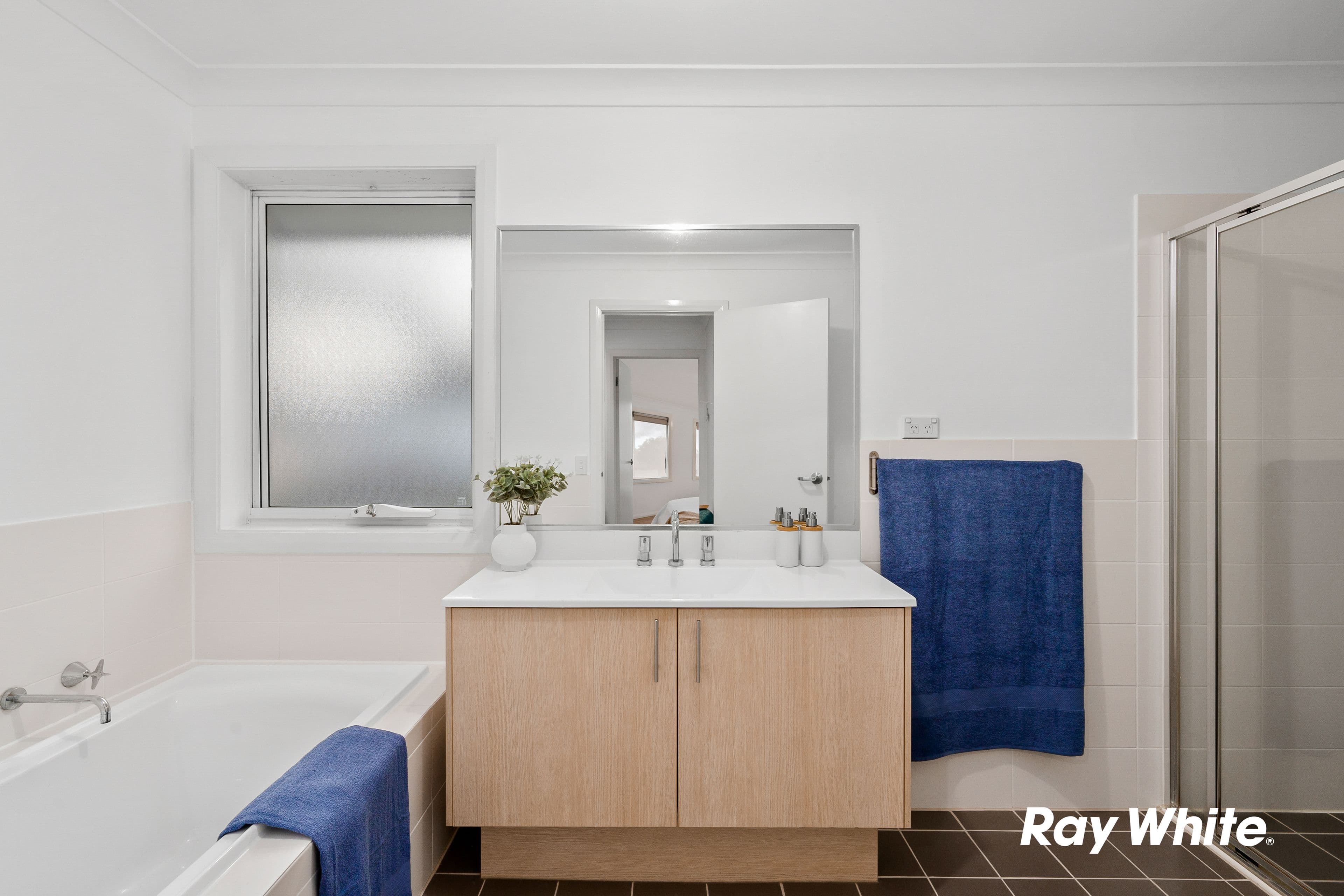 8 Rushden Way, Stanhope Gardens NSW 2768, Stanhope Gardens - Thumbnail 8