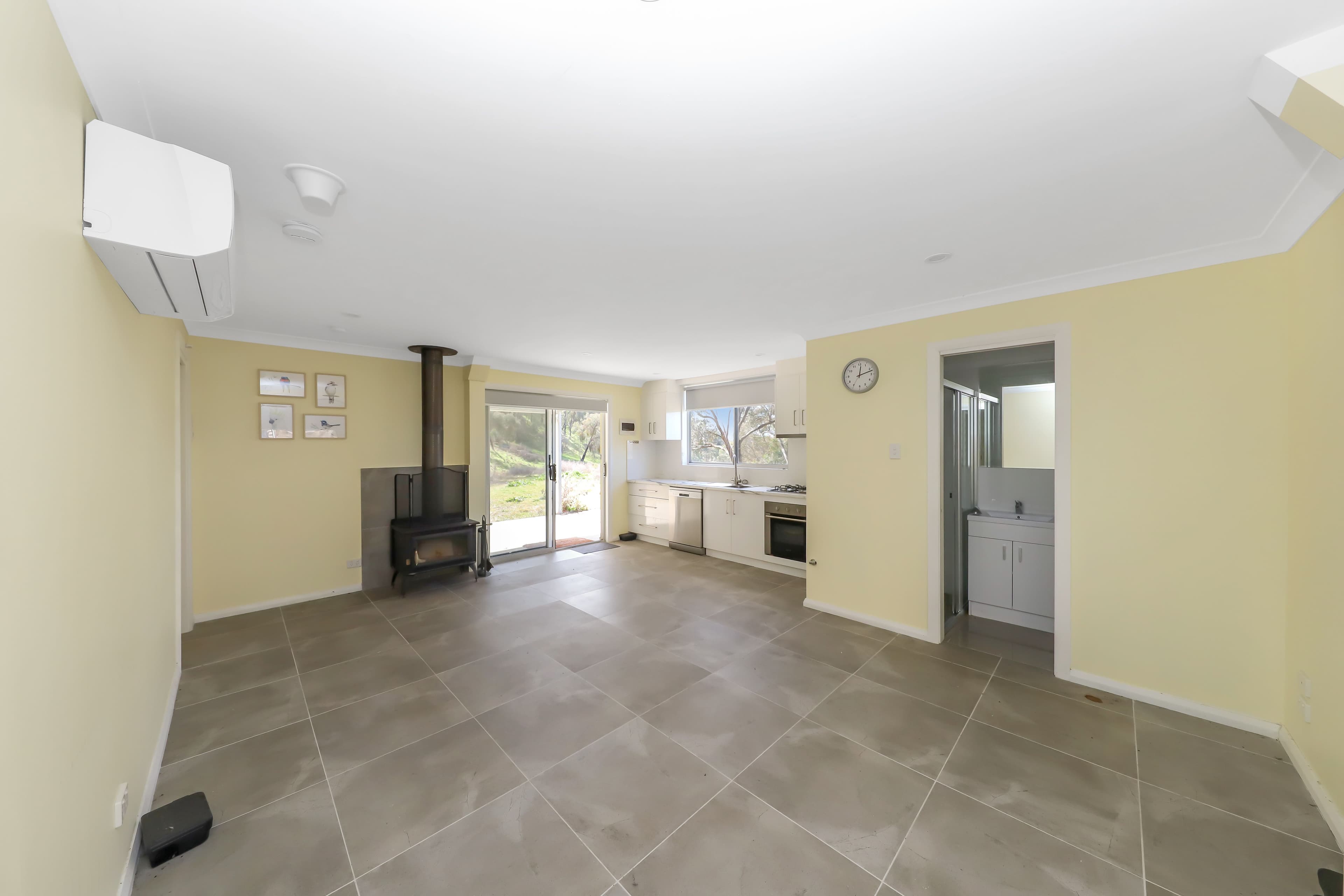 221 Quidong Road, Tumut NSW 2720, Tumut - Thumbnail 3