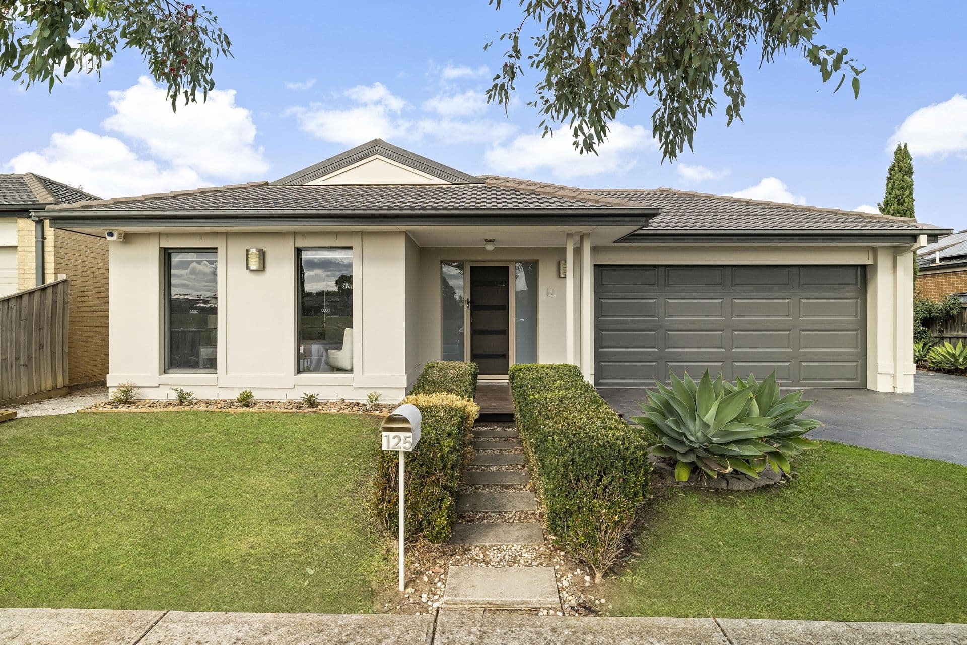 125 Viewgrand Drive, Berwick VIC 3806, Berwick - Image 1
