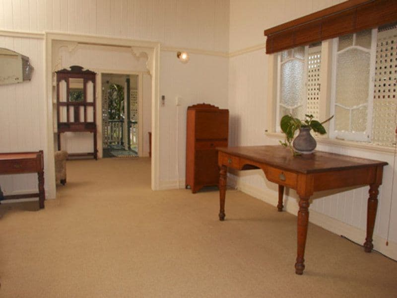 12 Mars Street, COORPAROO QLD 4151, Coorparoo - Thumbnail 3