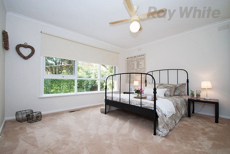 37 TAYLORS Road, Croydon VIC 3136, Croydon - Thumbnail 4