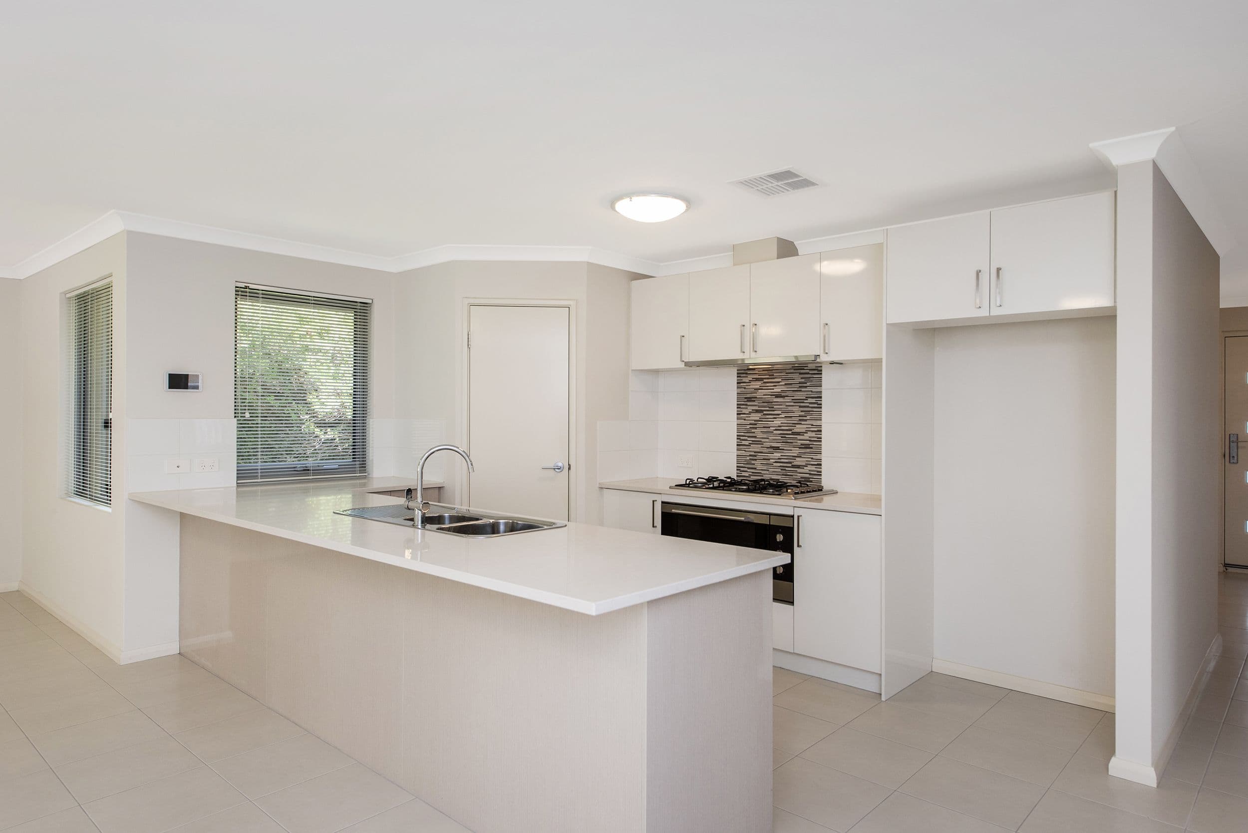 32 Edmonton Loop, Baldivis WA 6171, Baldivis - Thumbnail 2