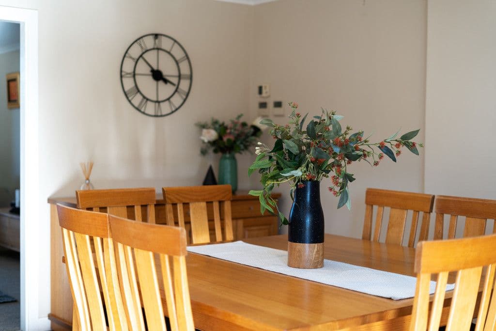4 Molloy Crescent, Cook ACT 2614, Cook - Thumbnail 8