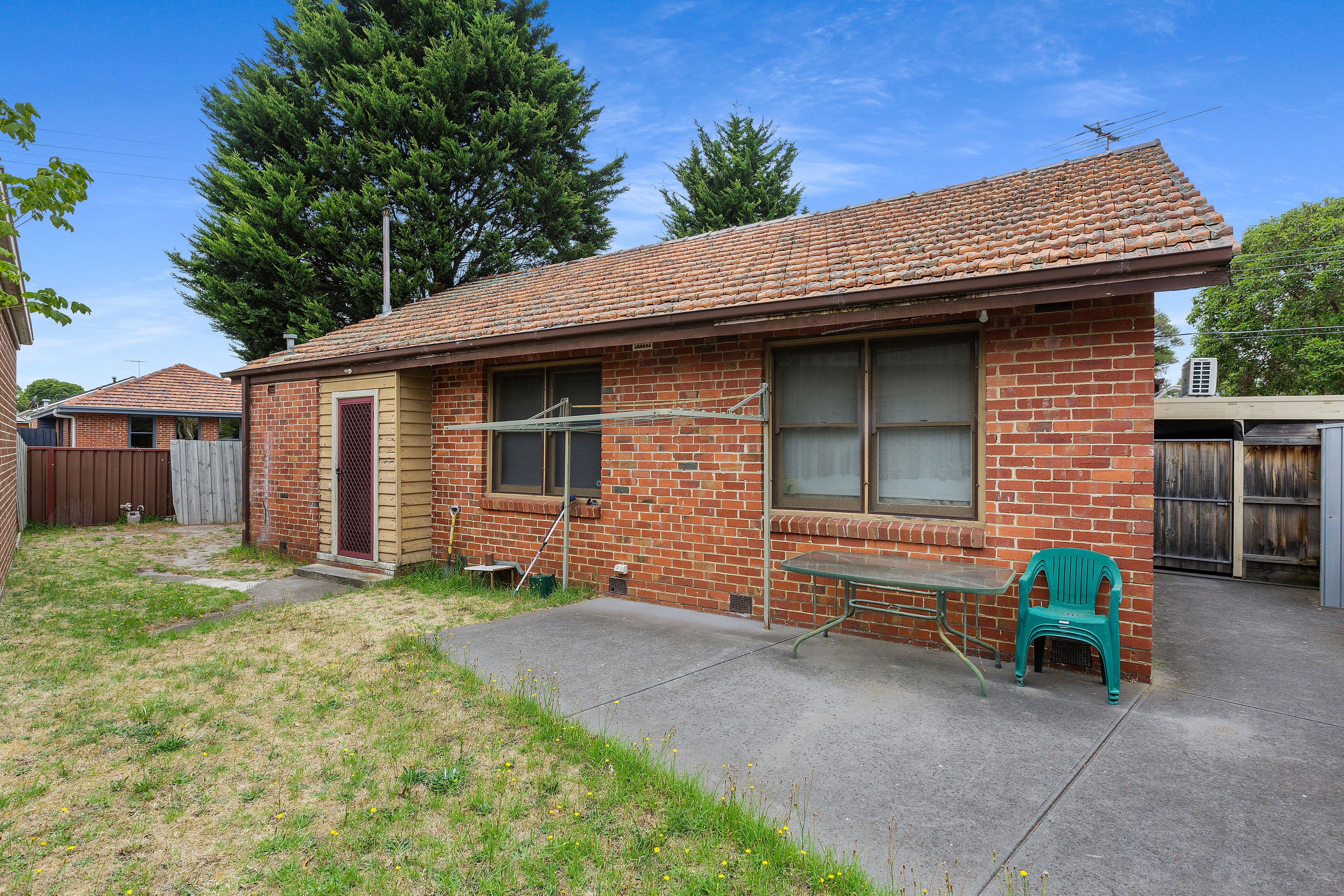 7 Pine Street, Frankston North VIC 3200, Frankston North - Thumbnail 2